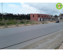 Maison inachevée 546 m² + 3 garages à dar Dar Allouch sur la rue principale - 4