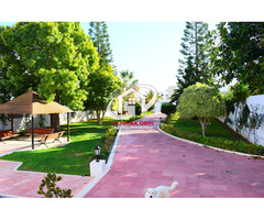 A vendre villa avec piscine sur un terrain de 1021 m² - 4