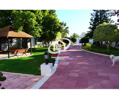 A vendre villa avec piscine sur un terrain de 1021 m² - 10